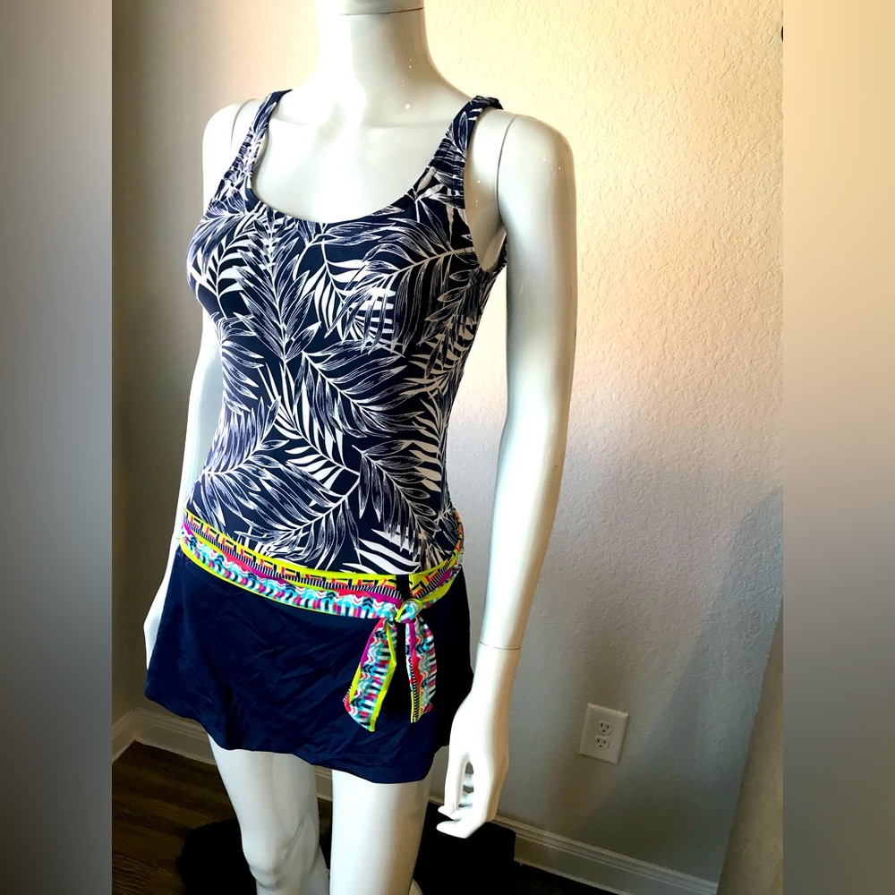 NEW Jag Jeans Navy and White One Piece Swimsuit